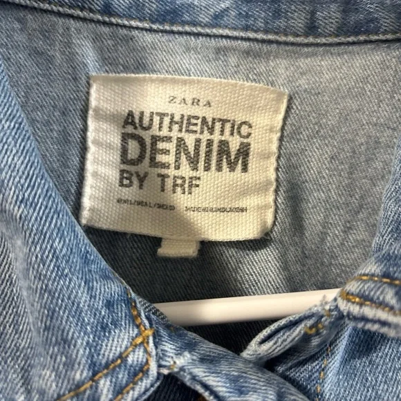Zara Classic Blue Jean Jacket - Picture 2 of 3